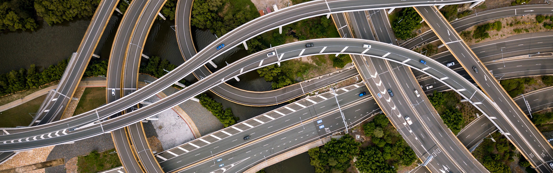 
		Overhead view of a complicated freeway interchange		
